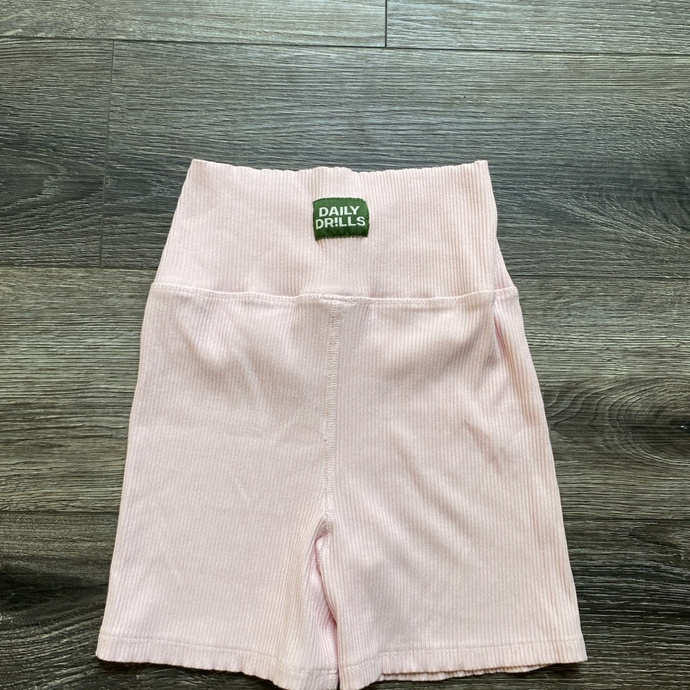 Daily Drills Light Pink Ribbed Apparel